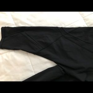 Lululemon with Mesh Crops sz 8